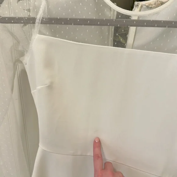 *donating 6/6*White dress with sheer sleeves - Picture 3 of 4